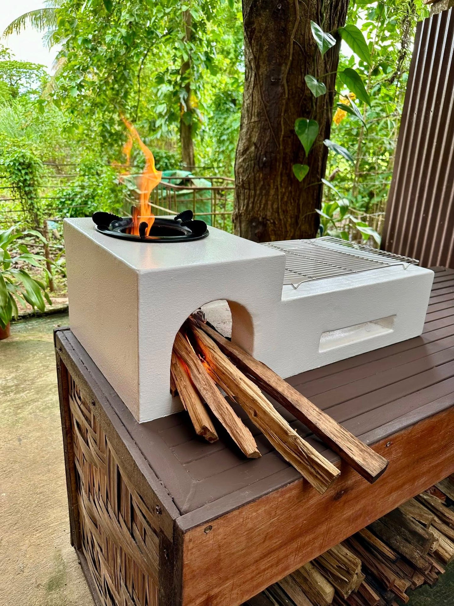 2-in-1 ceramic BBQ stove