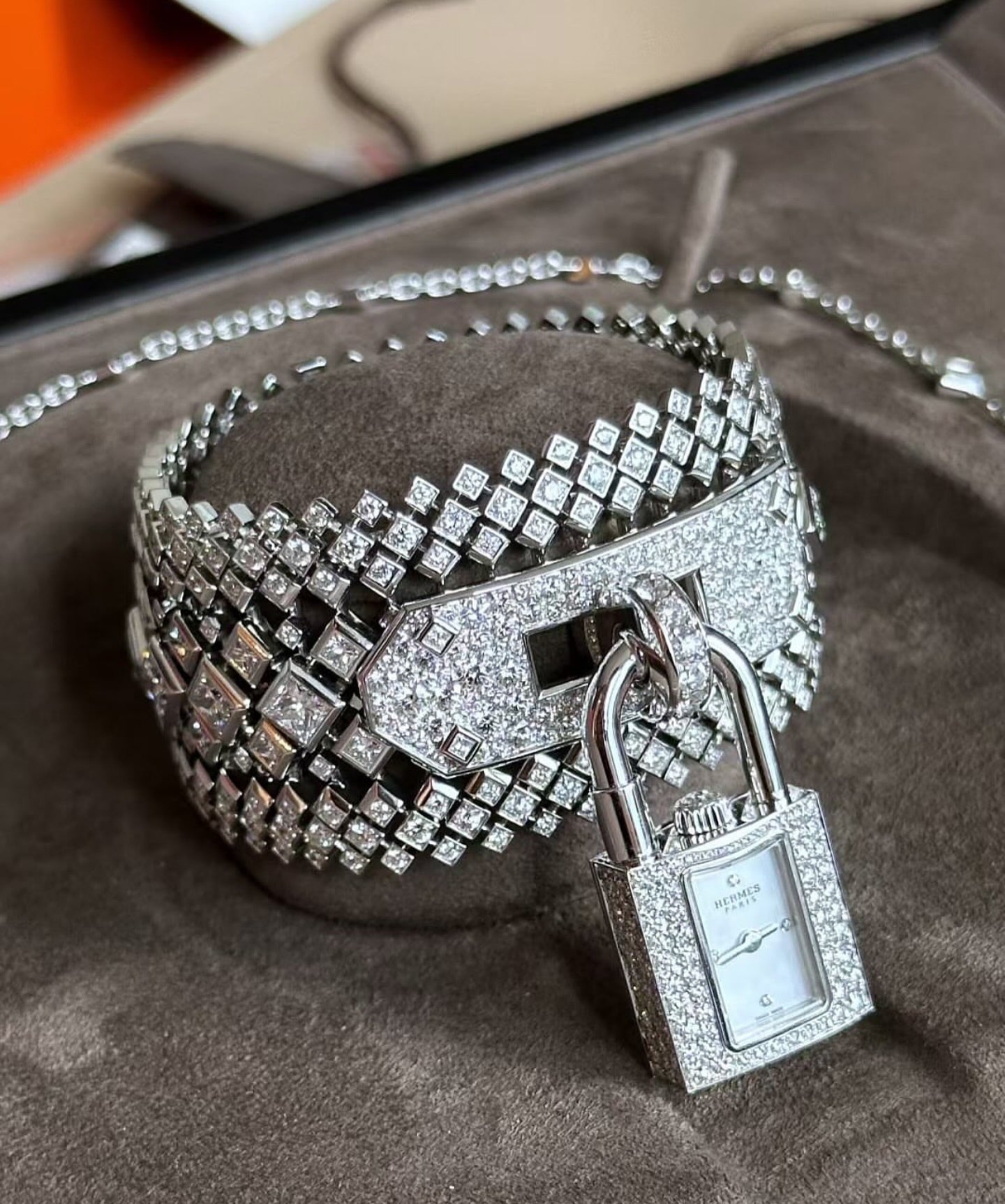 Kelly Joaillerie White Gold Watch