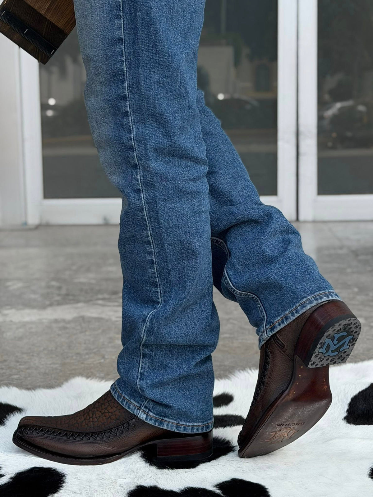 Vintage Stitch Detail Cowboy Chelsea Boots