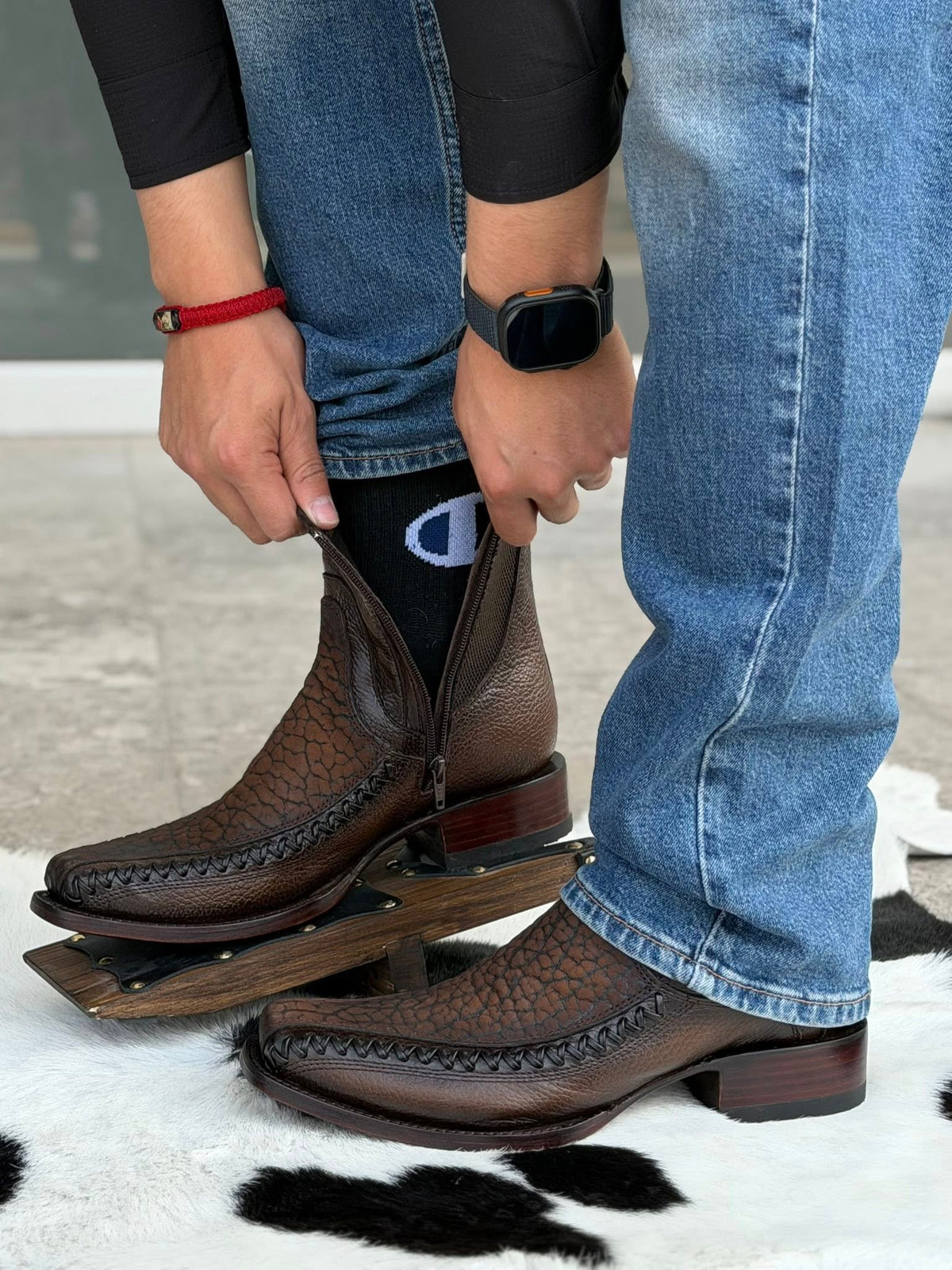 Vintage Stitch Detail Cowboy Chelsea Boots