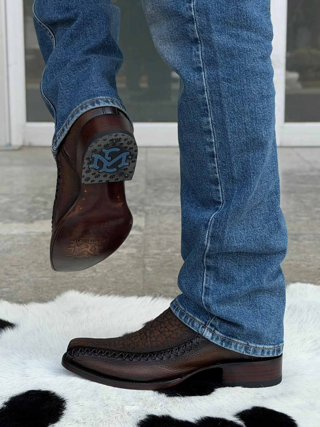 Vintage Stitch Detail Cowboy Chelsea Boots