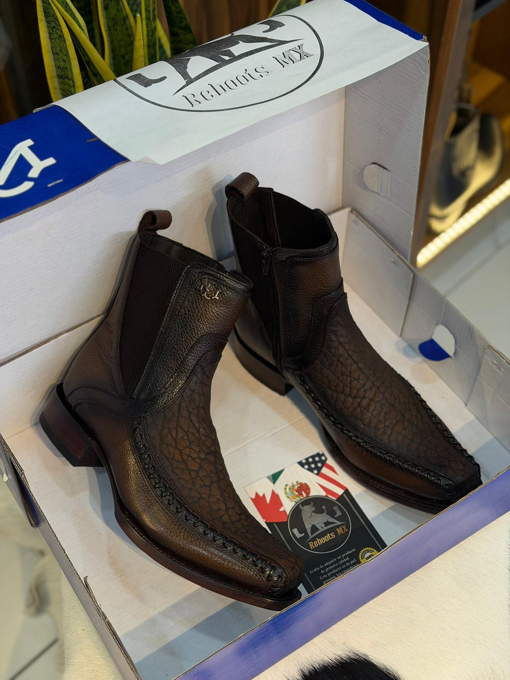 Vintage Stitch Detail Cowboy Chelsea Boots