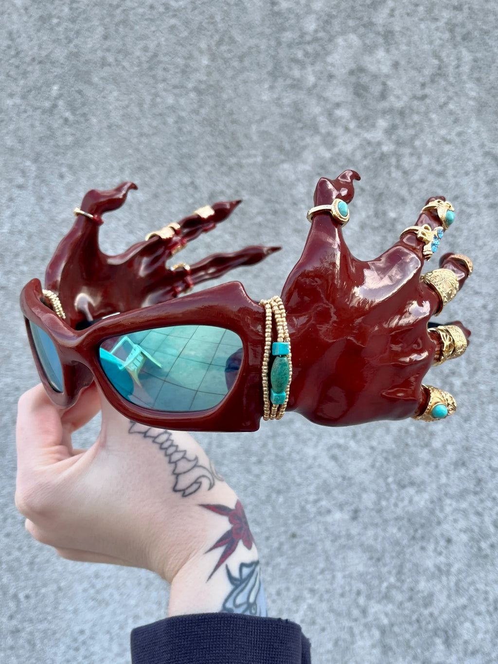 Hand Sunglasses